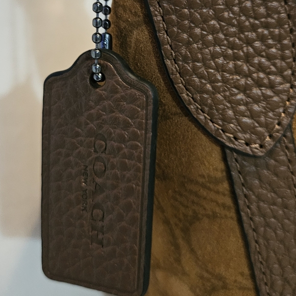 NWT Coach Small Finn Crossbody Bag CCG16 Caramel Sable Suede Signature + Pouch - Picture 10 of 17